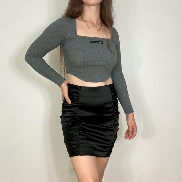*H&M Y2K Rouched Black Mini Skirt - Picture 1 of 7